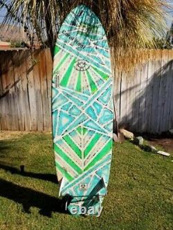 6'10 surfboard excellent condition, very low offer