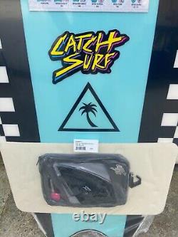 Catch Surf 5'6 Retro fish twin soft top withfins