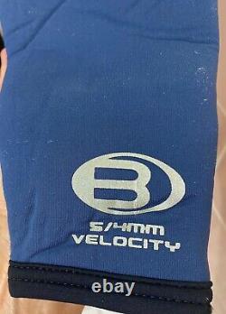 Men's Bare Velocity Hydro Stretch 5/4mm pre-owned Wet Suit Sz Surf Scuba Dive