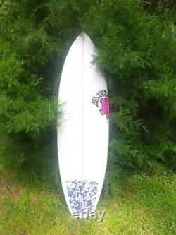 NICE 5'6. Lost Short Round Surfboard
