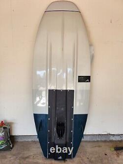 Radinn Electric Surfboard No battery included