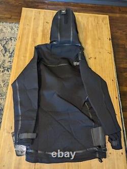 Stormr Surf Top Neoprene Hoodie Small NWT Swim Scuba Ocean