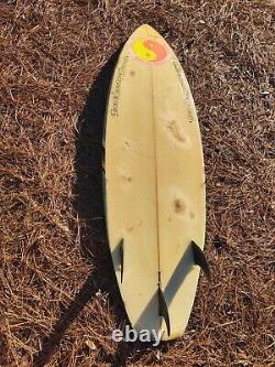 Town & Country Ben Aipa 1988 vintage Hawaii surfboard