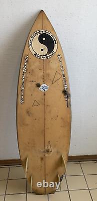 Vintage Town & Country Surf Designs Surf Board 4 Fin Wear Collectors Hawaii Used