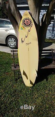 Vintage surfboard 1987 6' HIC very good condition