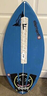 Zap Skimboard 44in, has rail and back foot pads for great gripping